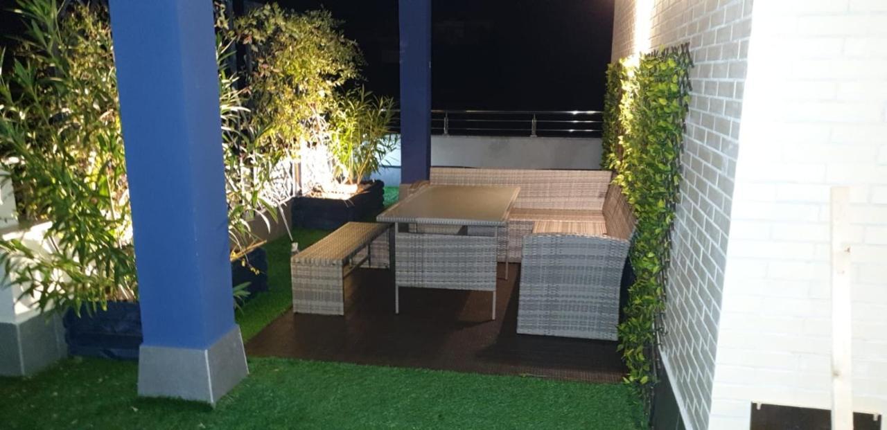 Atico 90M De Terraza, Jacuzzi Privado Y Cargador De Coche Electrico En Cabria, Almuñécar Dış mekan fotoğraf