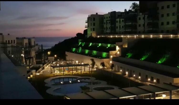 Atico 90M De Terraza, Jacuzzi Privado Y Cargador De Coche Electrico En Cabria, Almuñécar Dış mekan fotoğraf
